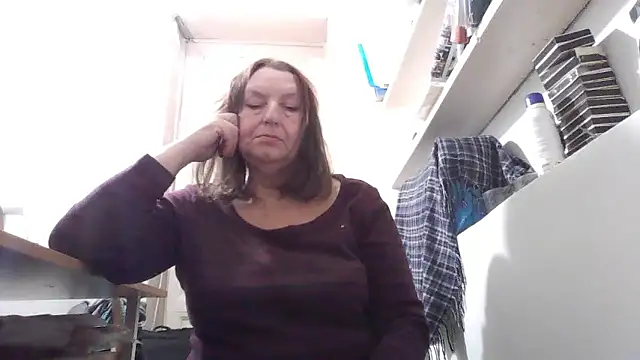 دردشة AnnaLive570 الجنسية المباشرة