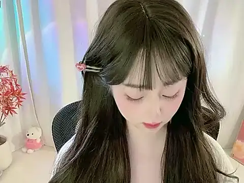 CLaire-5 live XXX chat