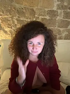 SempreDonatella's Live XXX Chat