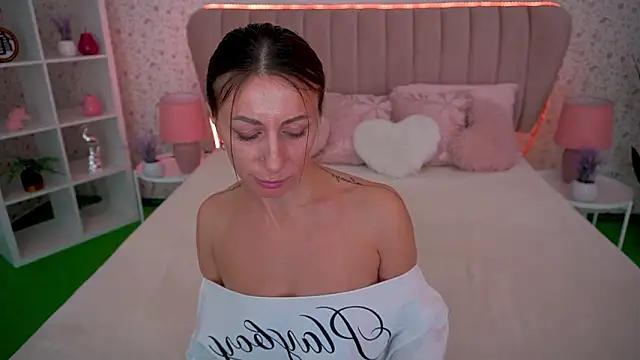 Chat XXX ao vivo de MirandaHobbs