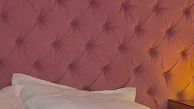 MisshaNight Adlı Modelin Canlı XXX Sohbeti