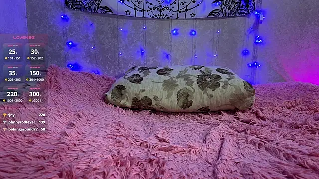 VETT_KITTY élő XXX-chatje