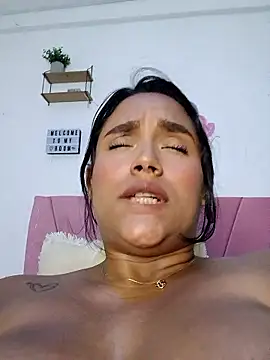 عرض كام victoria_roussee