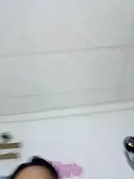 victoria_roussee's Live XXX Chat