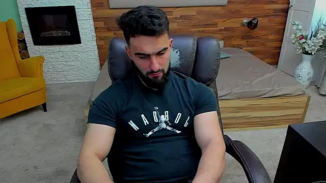 MicahLane's Live XXX Chat