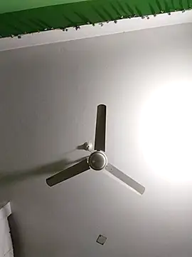 Idhika-Paul Adlı Modelin Canlı XXX Sohbeti