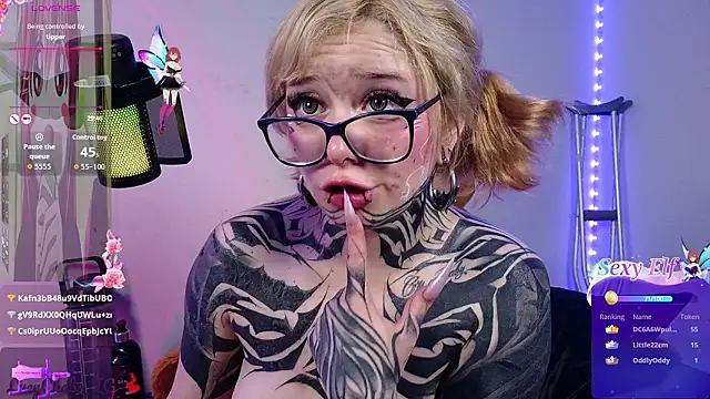 LucyChabs_'s Live XXX Chat