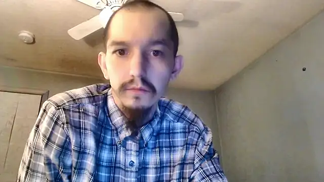 Chat +18 de VanceFontaine ao vivo