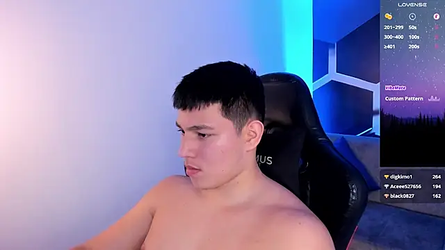 Chat +18 de JamesCr_ ao vivo