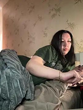 Naughtbaby_2025's Live XXX Chat