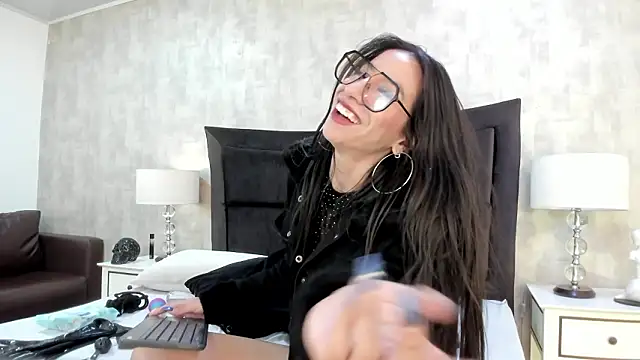 NahomyCarther's Live XXX Chat