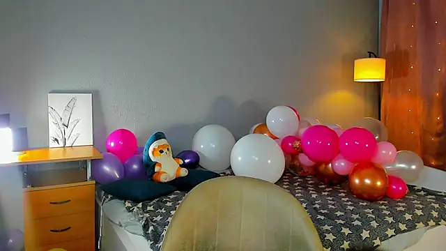 EthalCarlsqq's Live XXX Chat