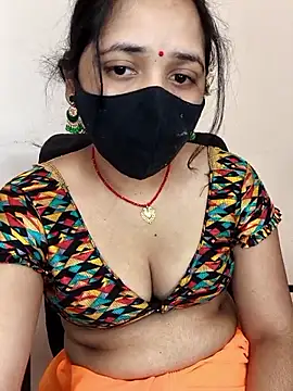 Hot_Bhabhi-ji Adlı Modelin Canlı XXX Sohbeti