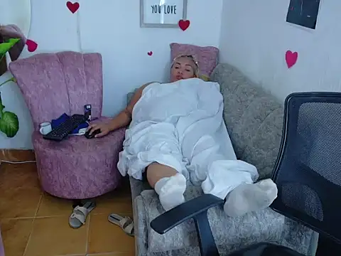 laleska_montenegro Adlı Modelin Canlı XXX Sohbeti