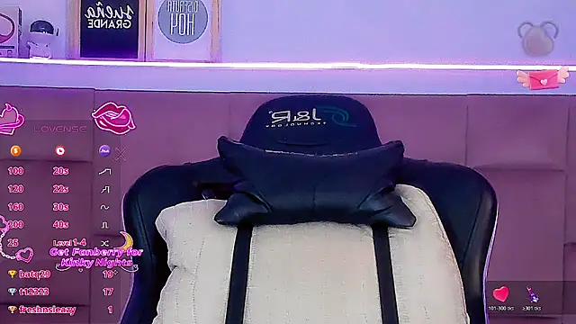 Baby_FenixTS Adlı Modelin Web Kamerası Şovu