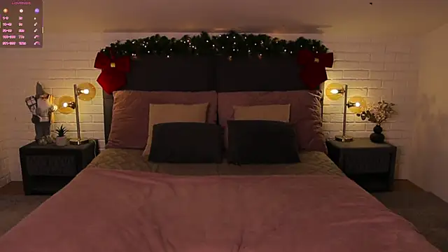 Hot__Tiny's Live XXX Chat