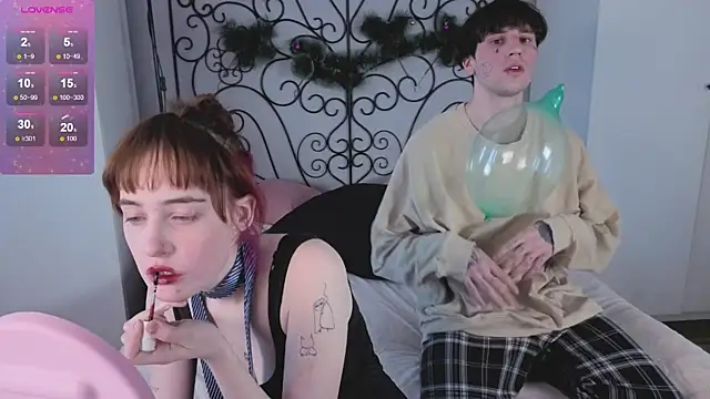 Danny_loves_Mary's Live XXX Chat