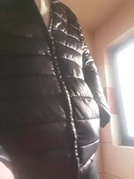 Ianne150 Adlı Modelin Canlı XXX Sohbeti