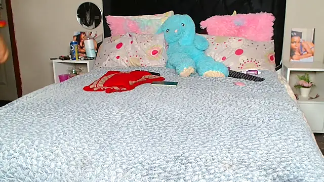 ebonybigboobsxxx élő XXX-chatje