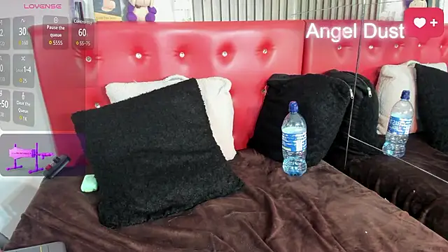 Angeldust19's Live XXX Chat