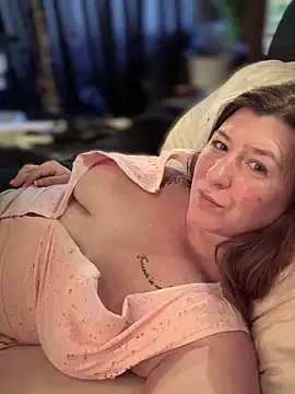 Natali_UAのライブXXXチャット