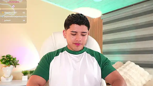 MatiasKorn Live XXX Chat