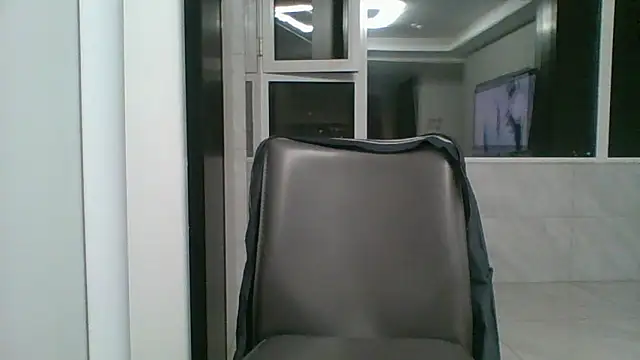 nole_china7's Live XXX Chat