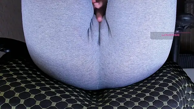 Cameltoe_squirt_inPants Chat XXX live