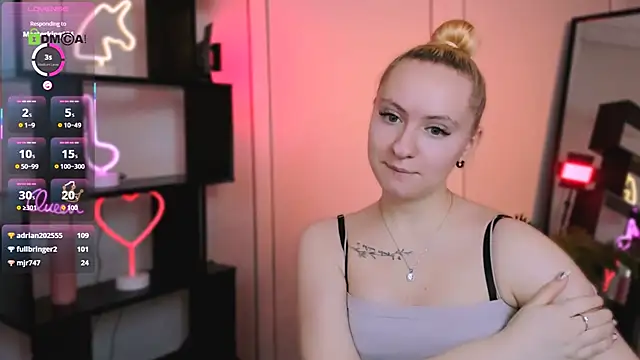 mila_glow1's Live XXX Chat