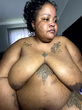 MissLola27 现场XXX聊天