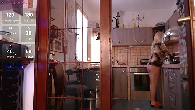 MagdalenaMercedes élő XXX-chatje