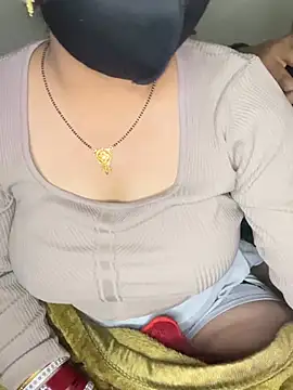 Mickeyminni88: διαδικτυακό σόου στην κάμερα