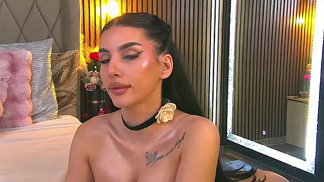 AmyBlair Chat XXX in diretta