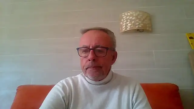 XXX chat uživo modela tuggy59