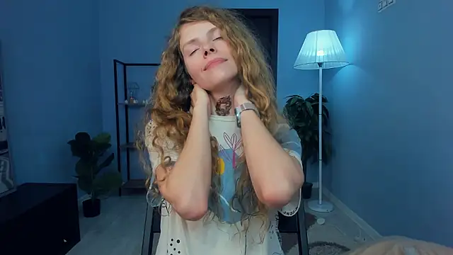 RayaNenlia – Live XXX-chat