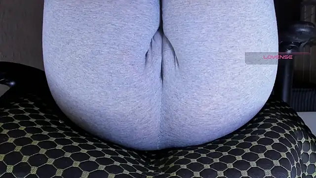 Cameltoe_squirt_inPants – Live XXX-chat