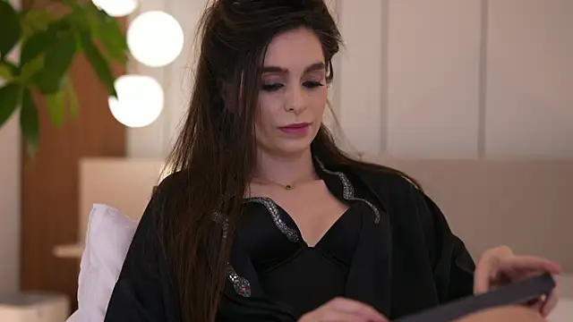 DoviaClaire's Live XXX Chat