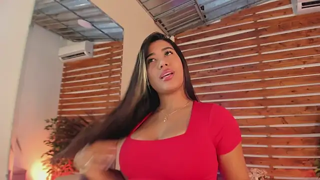 _MeganRain's Live XXX Chat