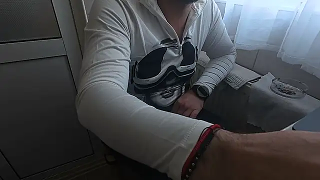 TARKAN1 Live XXX-Chat