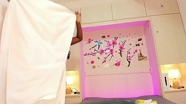 Chatroom XXX en direct de JulianaBlaze_