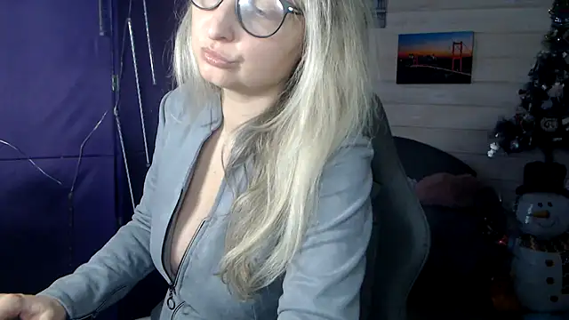 XXX chat uživo modela RubiLakros