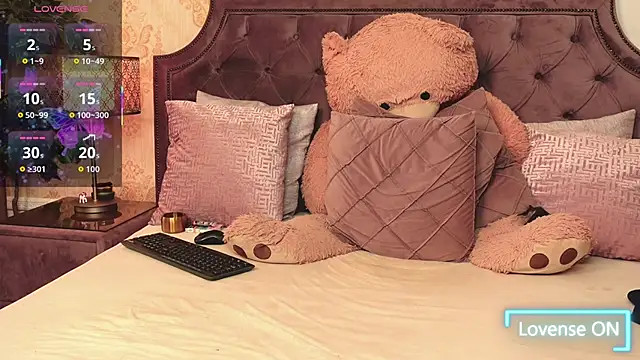 JaneDevine's Live XXX Chat