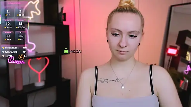 mila_glow1's Live XXX Chat