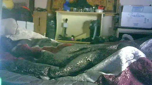 XXX chat uživo modela ON3YOULLN3VER_FIR3