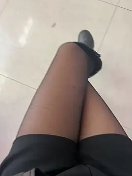 yimisun01's Live XXX Chat