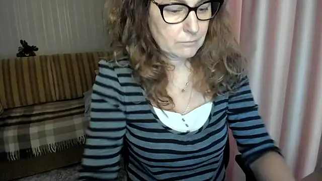 lauraoven: απευθείας συνομιλία ΧΧΧ