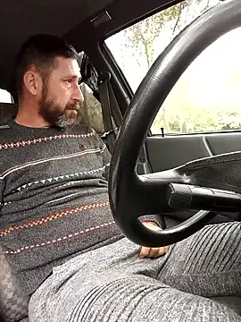 BZH45's Live XXX Chat