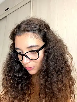 uniquerossien Live XXX chat