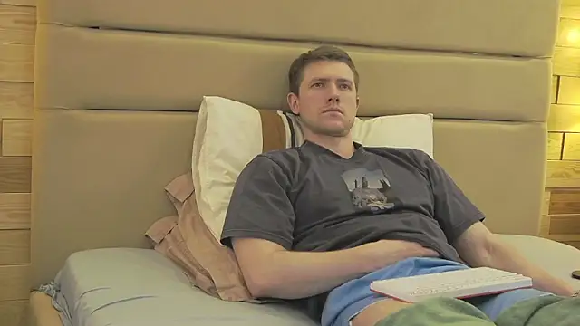 Chat XXX en directo de EthanPinkman