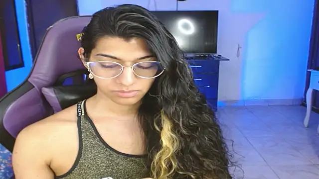 engielphoenis14 Live XXX-chat